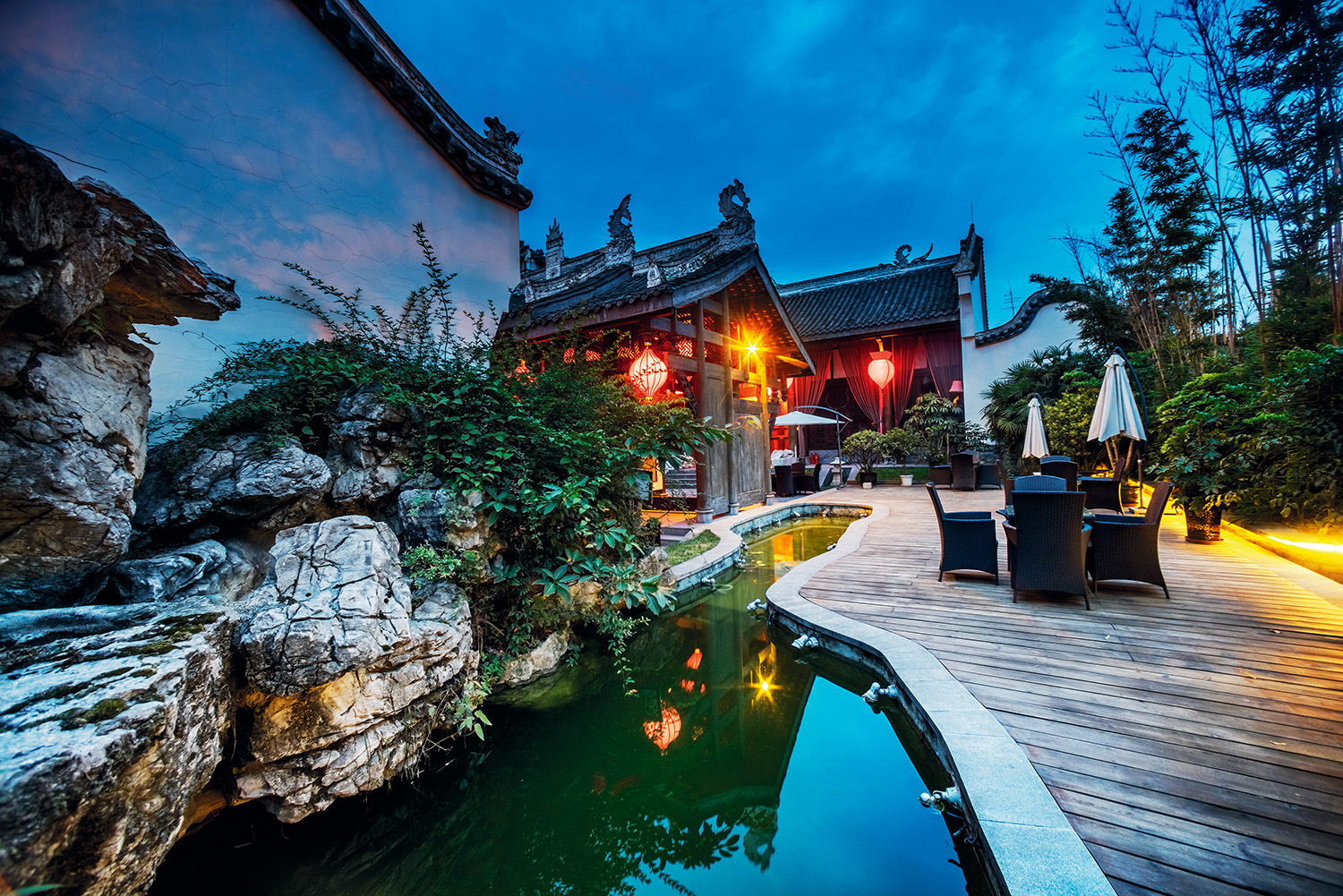 都(dou)江(jiang)堰水利(li)府(fu)